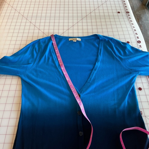 Forever 21 size medium navy & bright blue ombre casual boho retro cardigan - Picture 8 of 16
